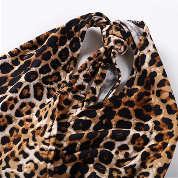 Leopard print halter backless jumpsuit NWT - Picture 7 of 8